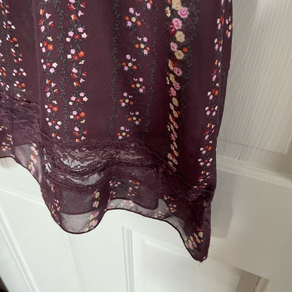 Living Doll Purple Floral flowy tank top - Picture 7 of 9